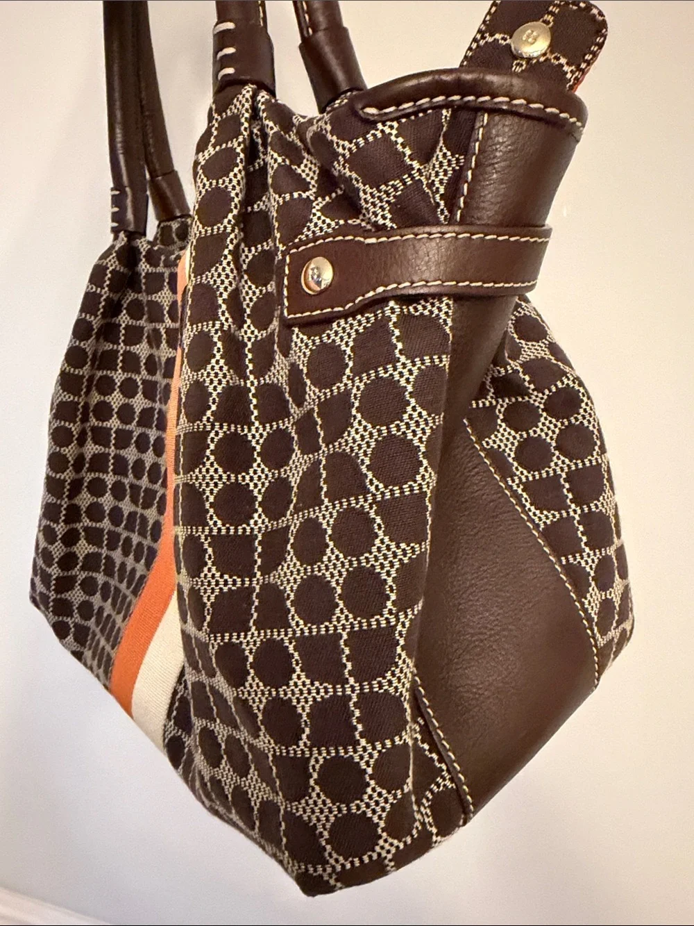 NWOT Kate Spade Noel Stevie Brown Tote with Orange & Cream Center Stripe